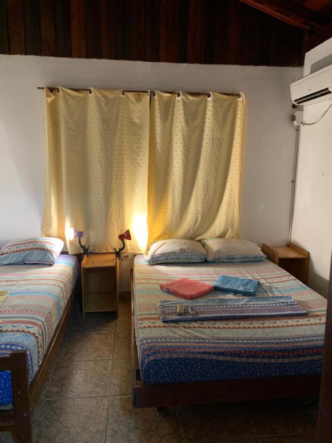 Litt Iguazu Hostal Пуерто-Іґуасу Екстер'єр фото