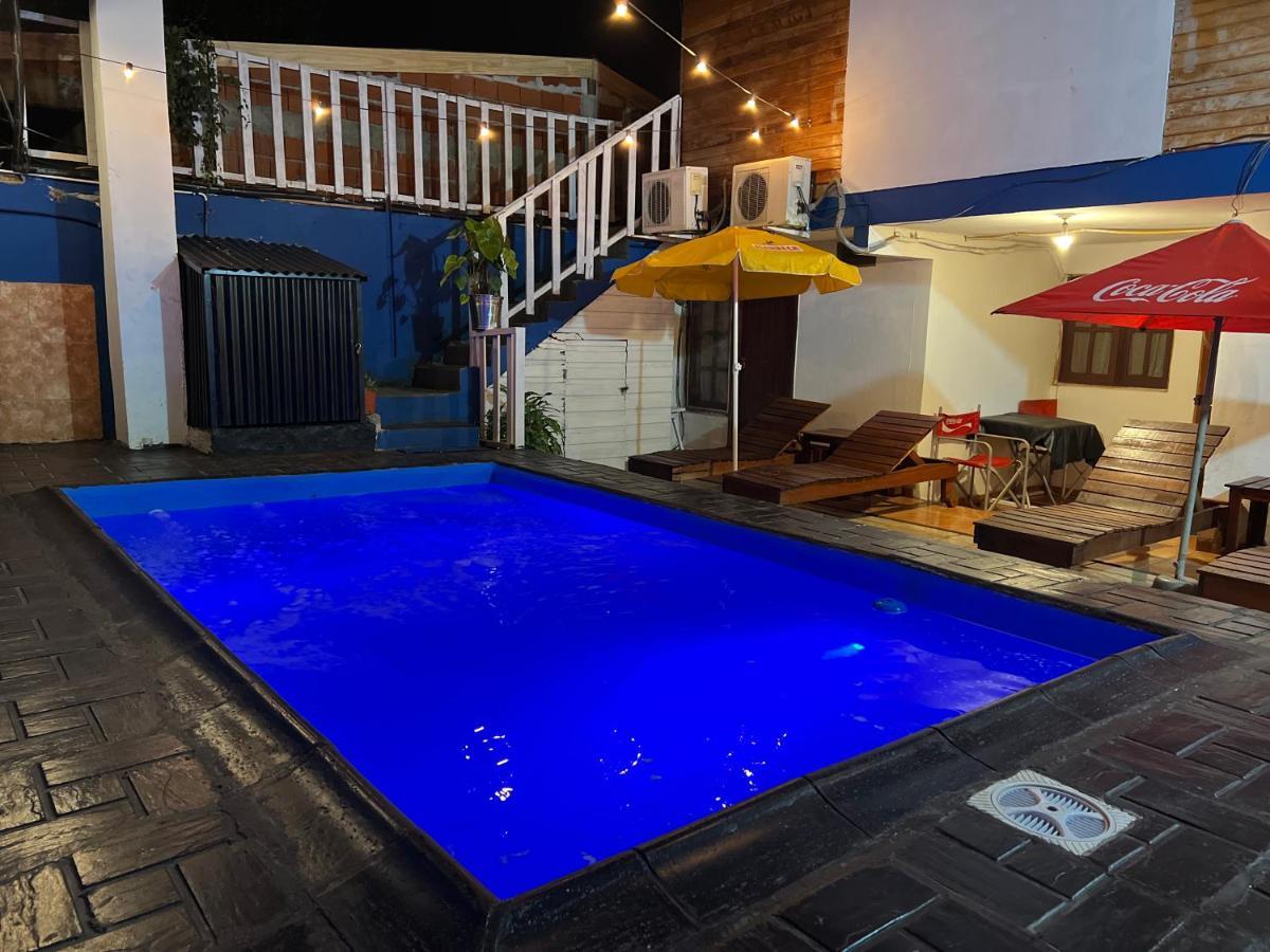 Litt Iguazu Hostal Пуерто-Іґуасу Екстер'єр фото