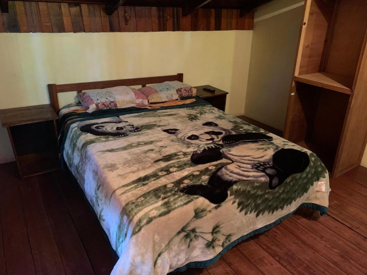 Litt Iguazu Hostal Пуерто-Іґуасу Екстер'єр фото